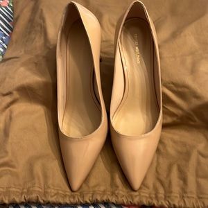 Stuart Weitzman Nude Patent Leathet Pumps size 9 New